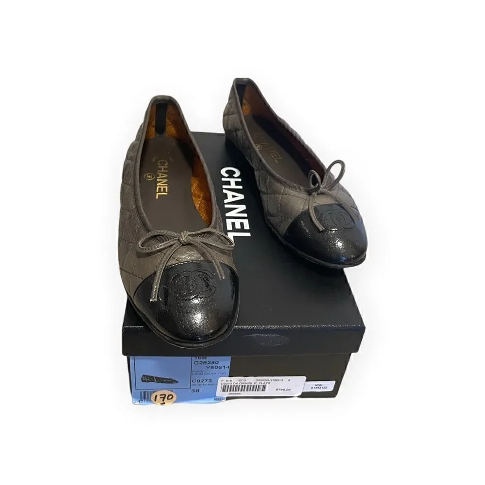 CHANEL Crumpled Calfskin/Patent Quilted CC Cap Toe Ballerina Flats |Size:38|